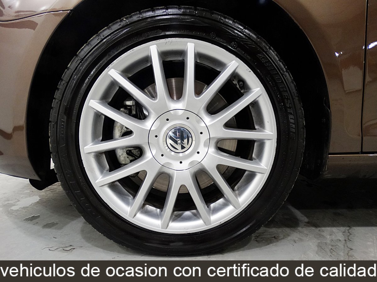 Foto Volkswagen Golf 33