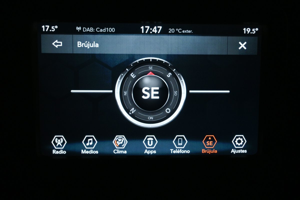 Foto Jeep Renegade 15