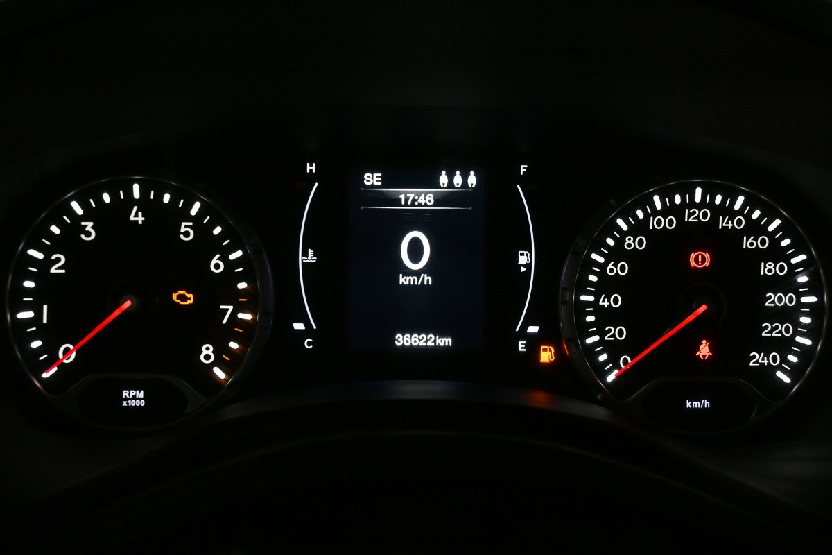 Foto Jeep Renegade 11