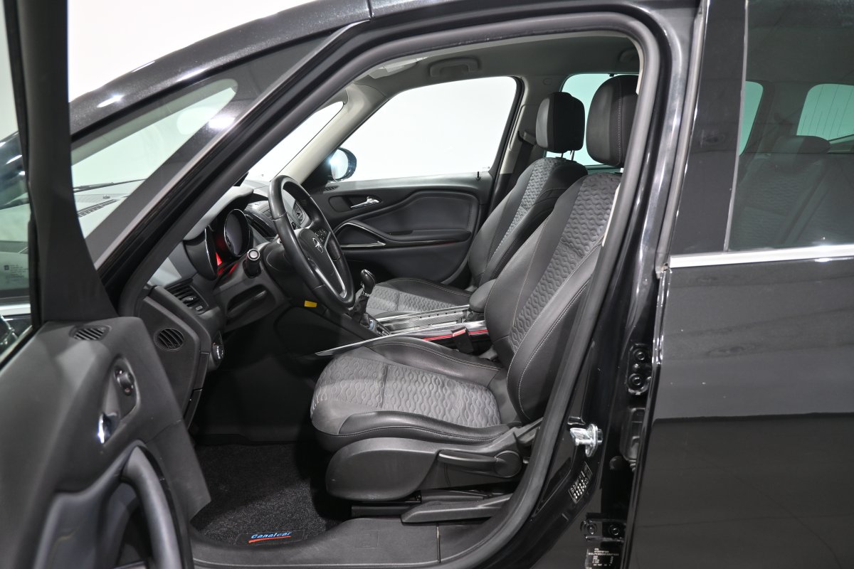 Foto Opel Zafira 9