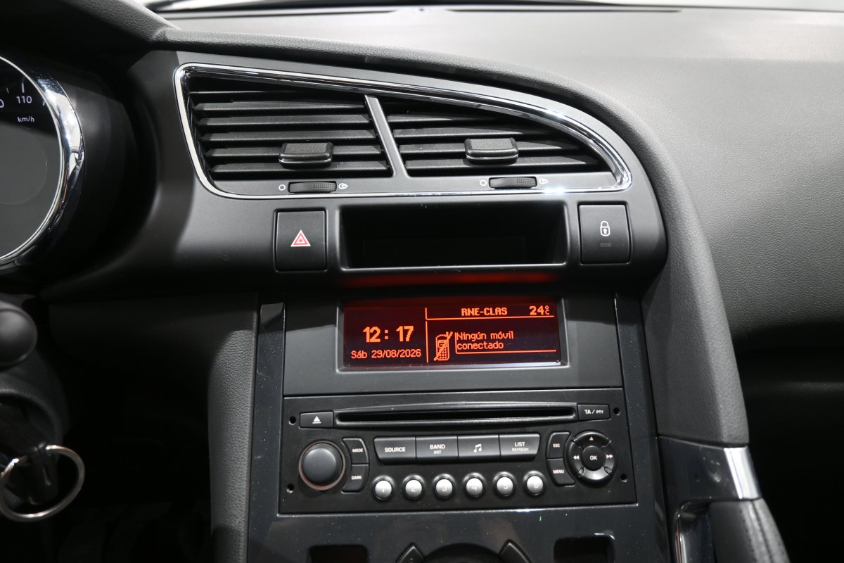 Foto Peugeot 3008 15