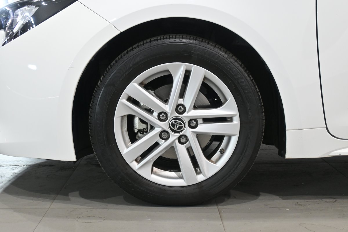 Foto Toyota Corolla 28