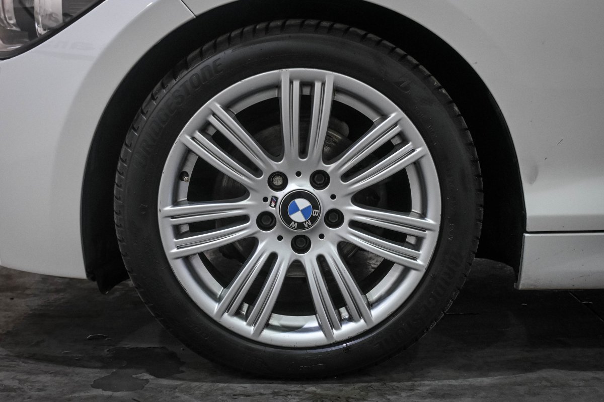 Foto Bmw Serie 1 33