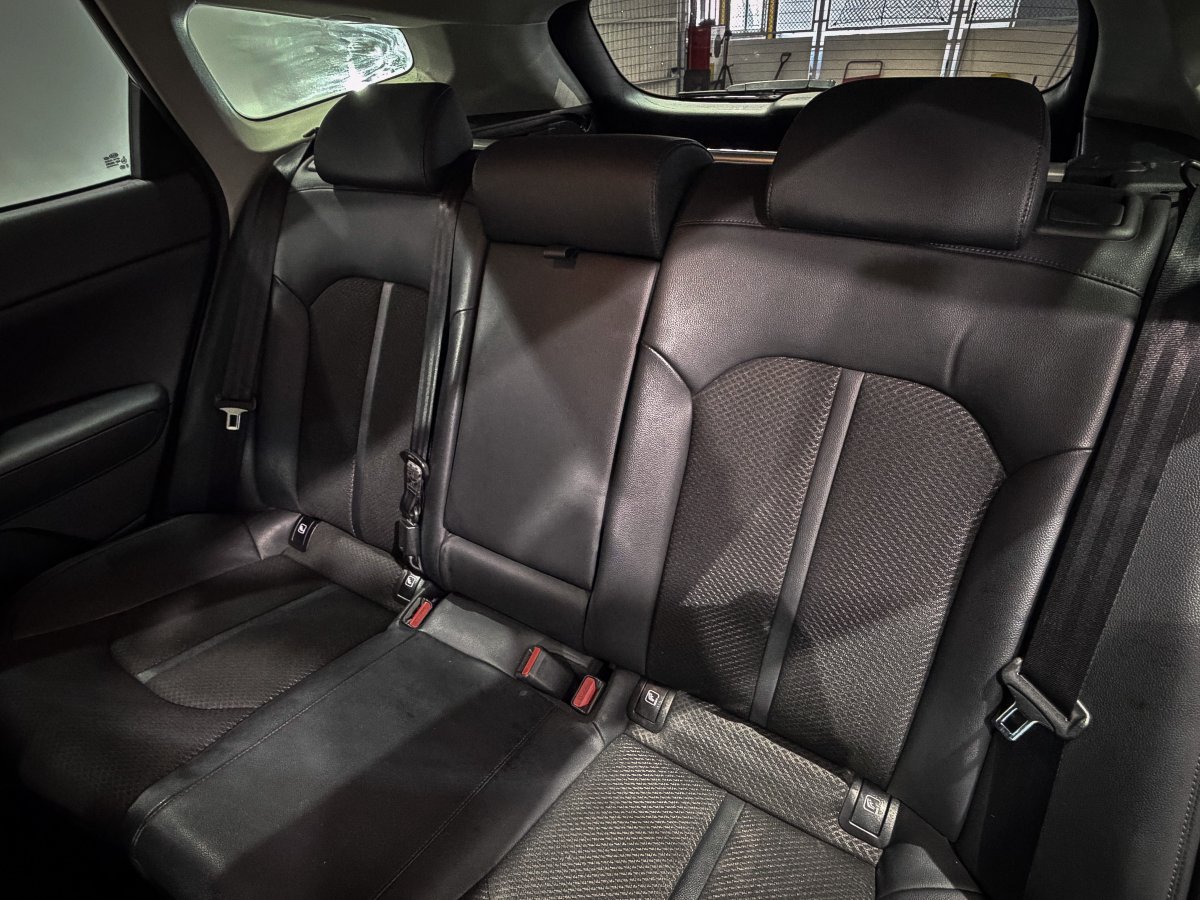 Foto Kia Optima 12