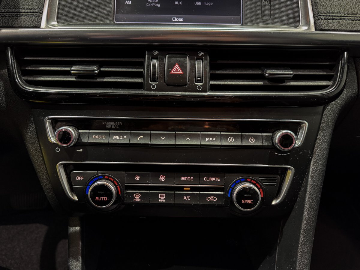 Foto Kia Optima 17