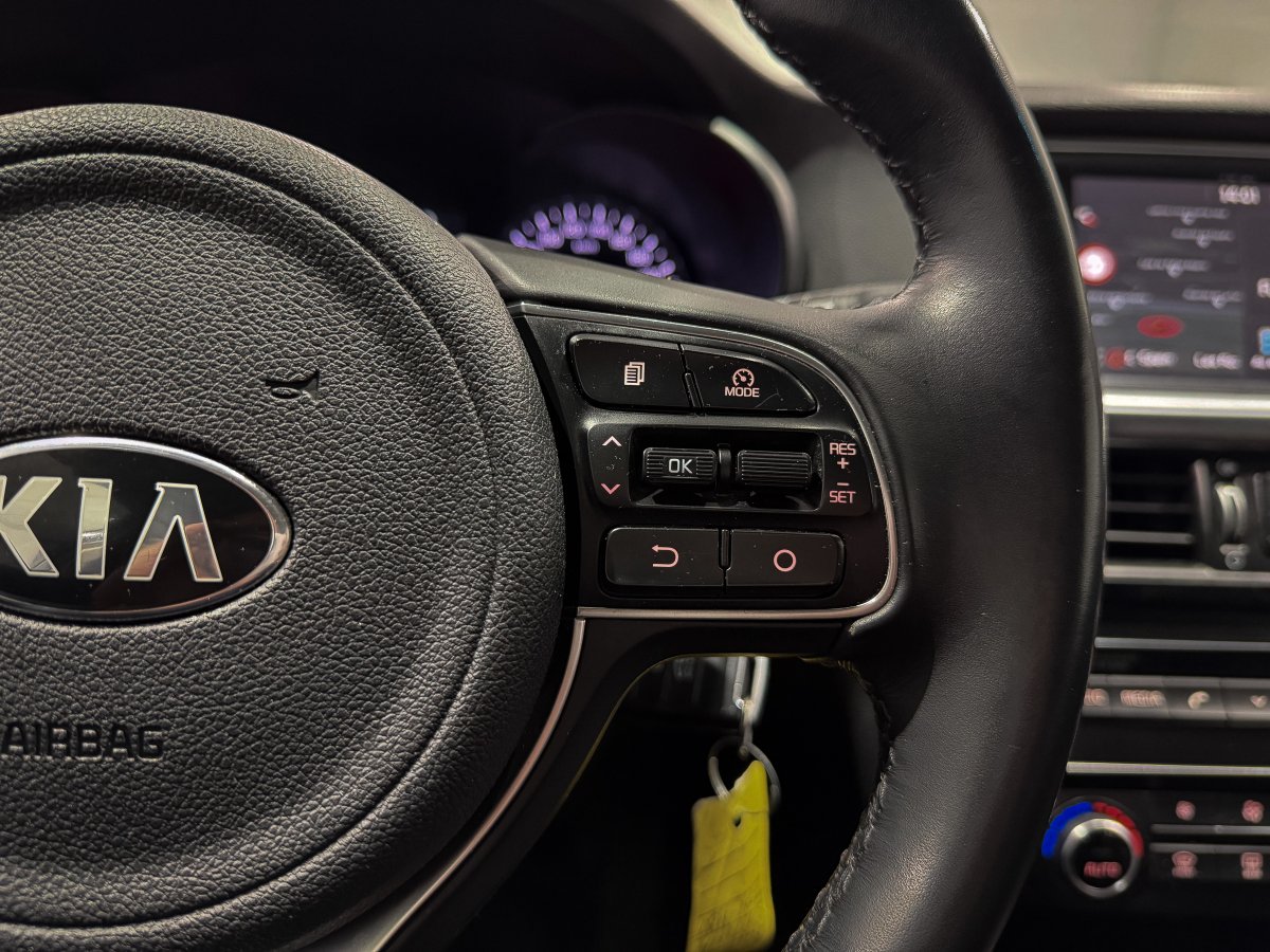 Foto Kia Optima 23