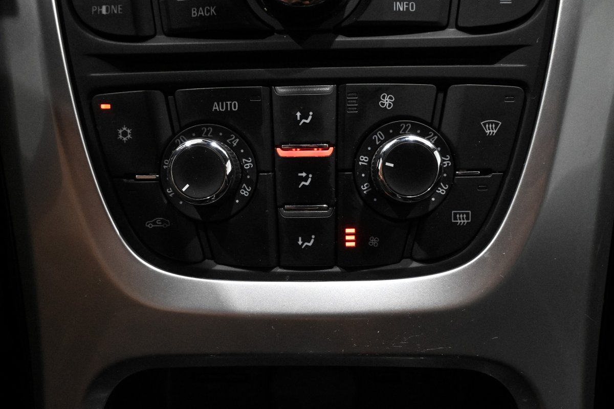Foto Opel Astra 16