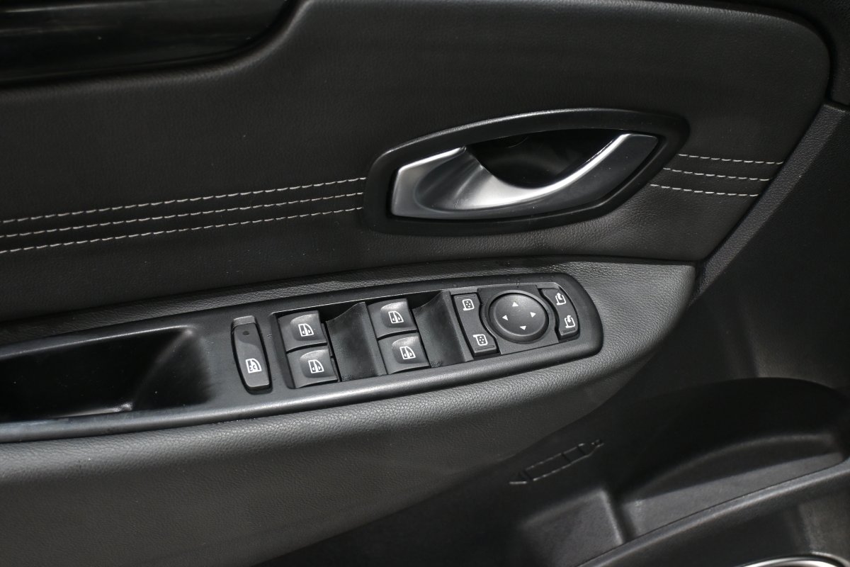 Foto Renault Grand 27