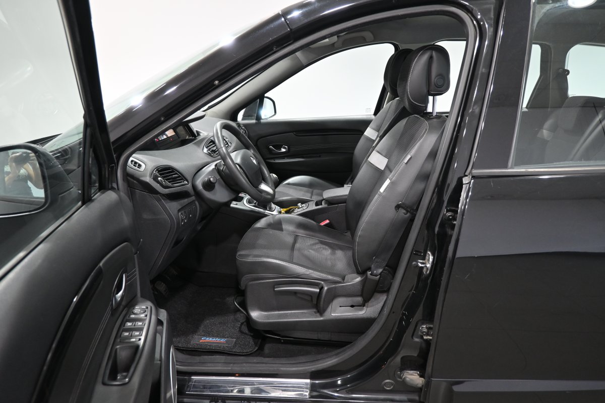 Foto Renault Grand 10