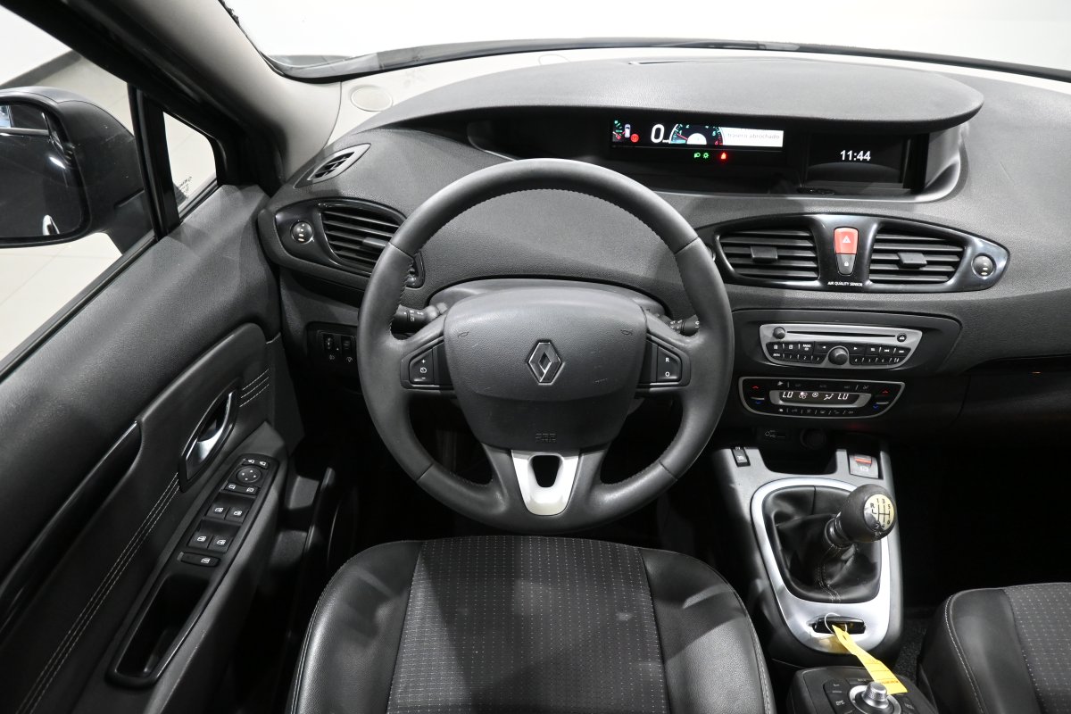 Foto Renault Grand 18