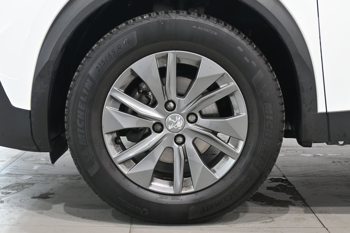 Foto Peugeot 2008 29