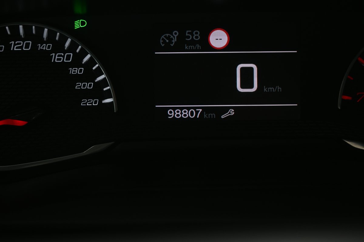 Foto Peugeot 2008 13