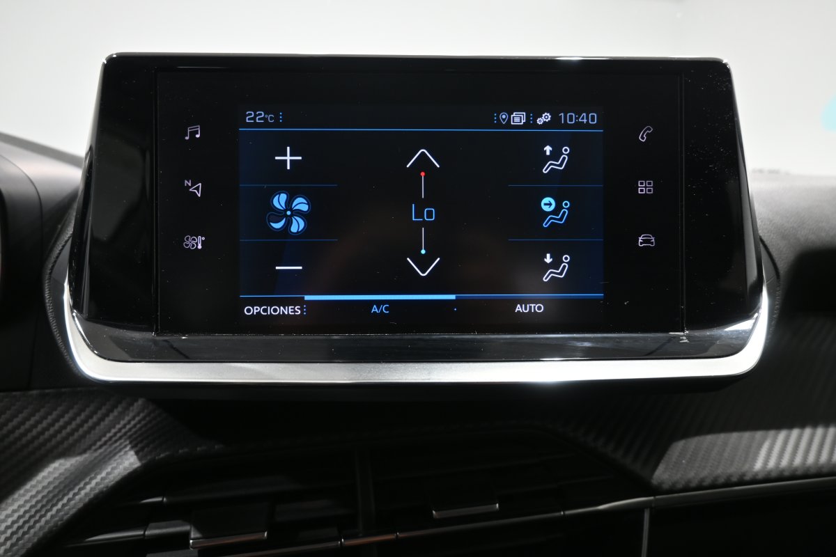 Foto Peugeot 2008 15