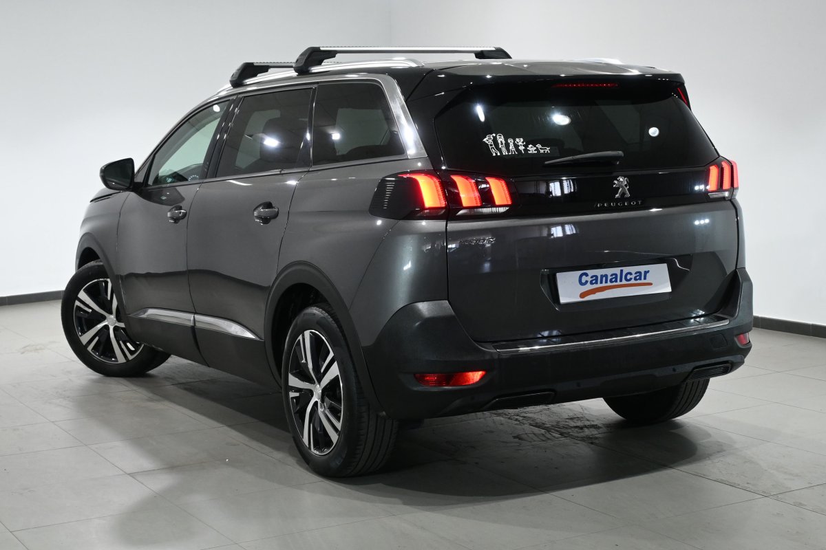 Foto Peugeot 5008 6