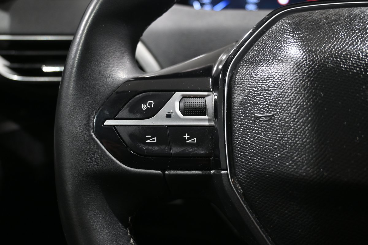 Foto Peugeot 5008 21