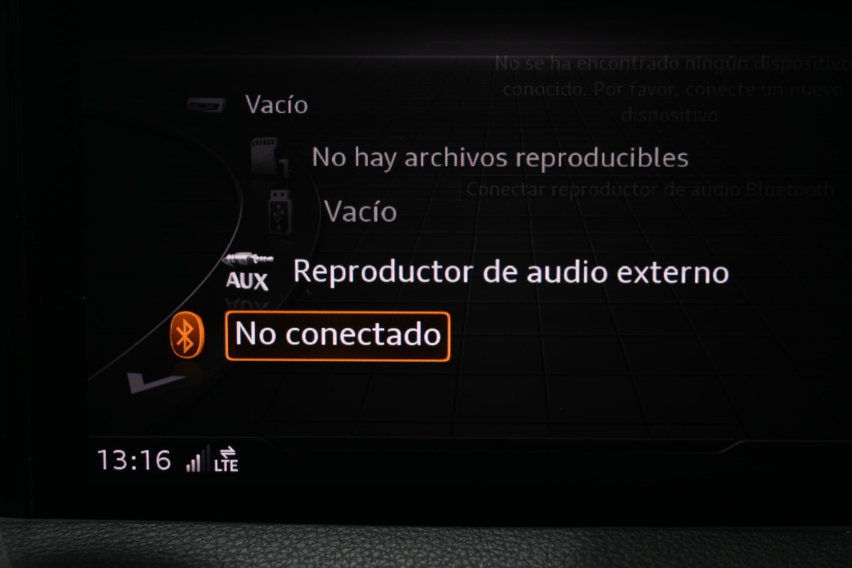 Foto Audi Q2 12
