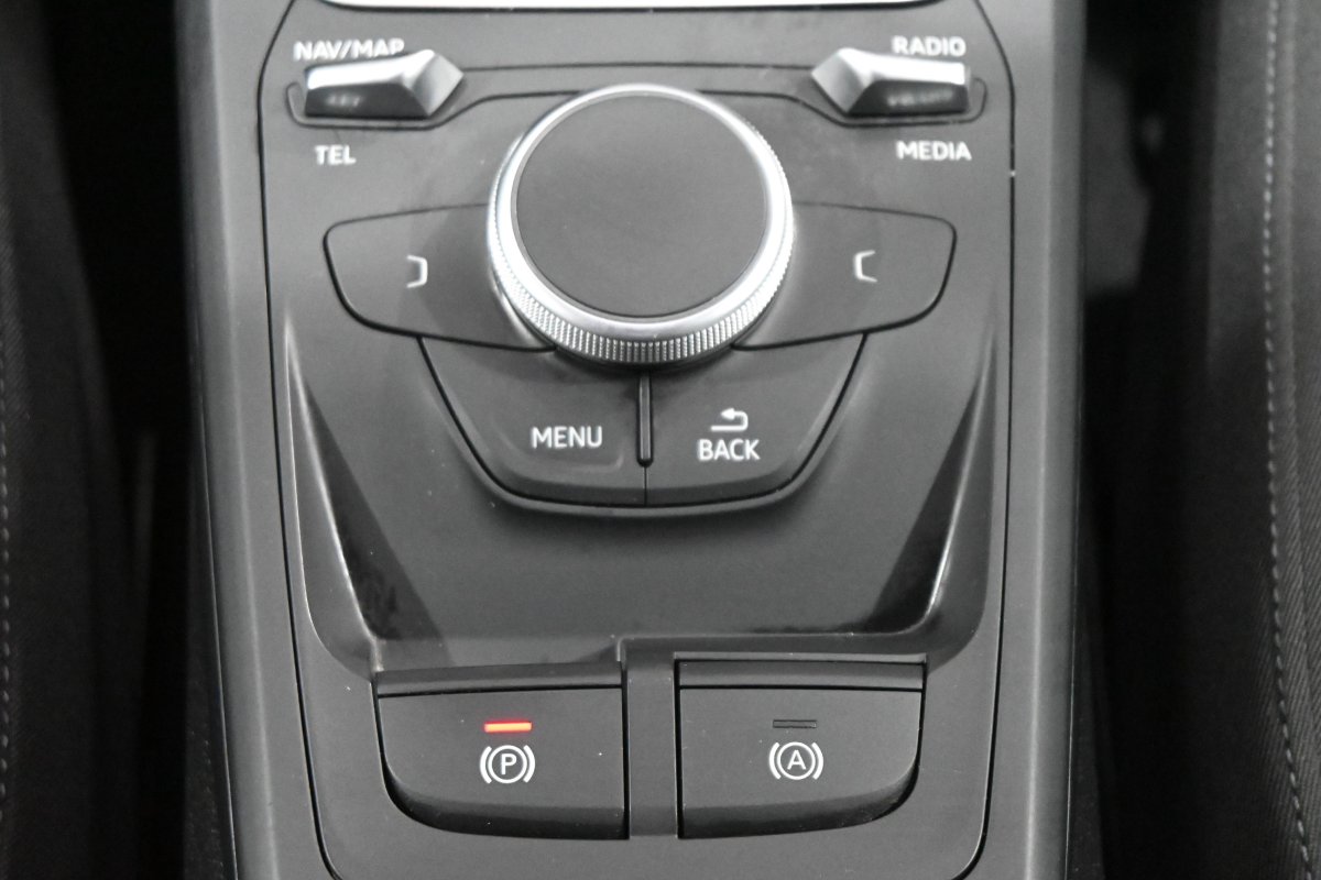 Foto Audi Q2 21