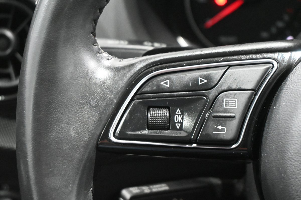 Foto Audi Q2 29