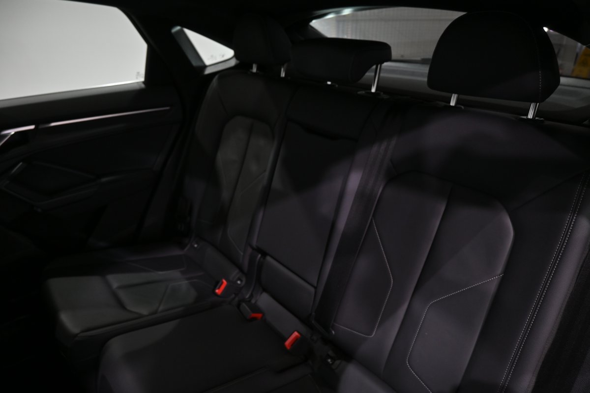 Foto Audi Q3 11