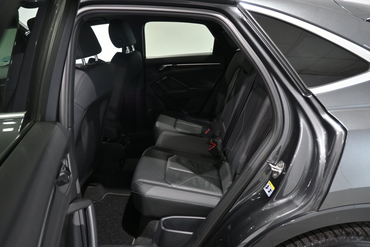 Foto Audi Q3 10