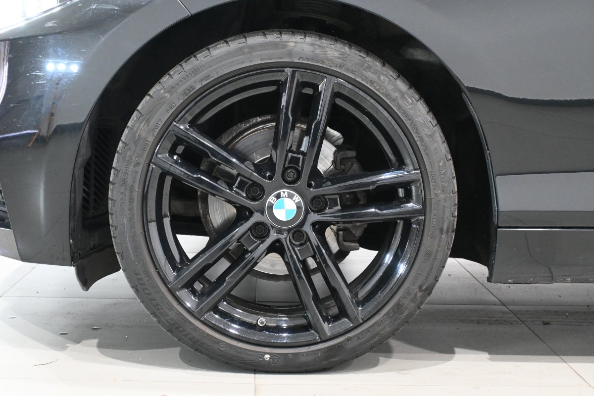Foto Bmw 218i 32