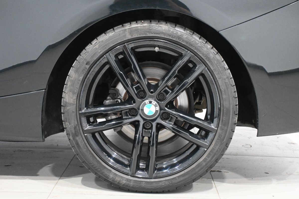 Foto Bmw 218i 33