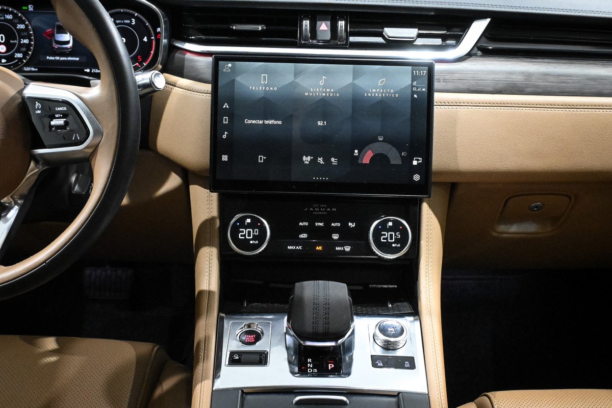 Foto Jaguar F-PACE 17