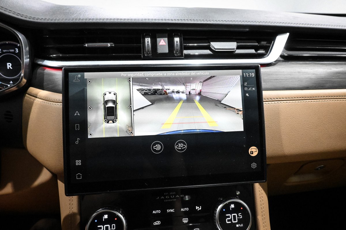 Foto Jaguar F-PACE 24