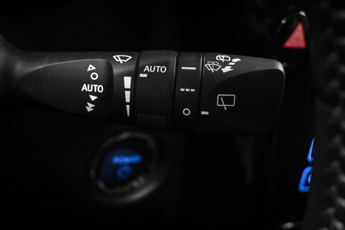 Foto Toyota Auris 23