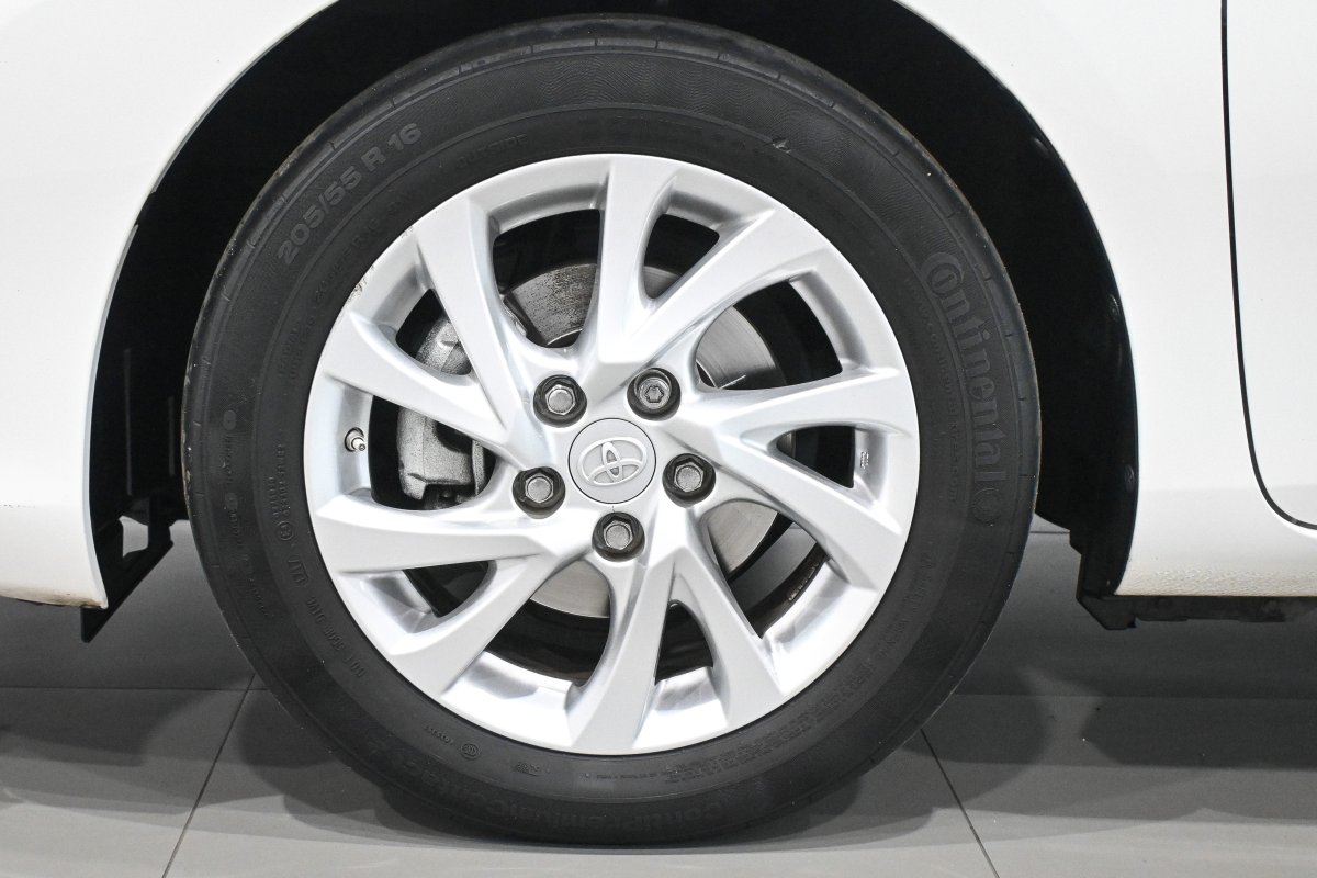Foto Toyota Auris 31