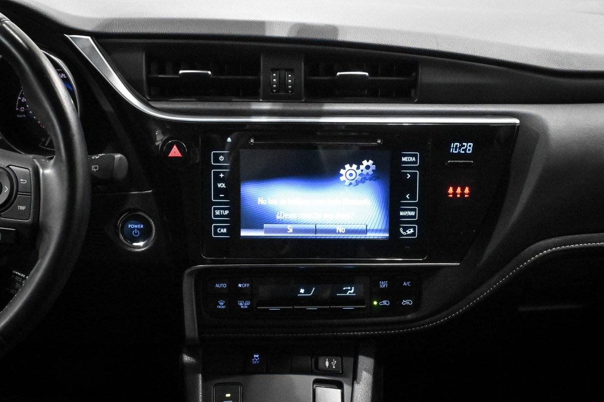 Foto Toyota Auris 12