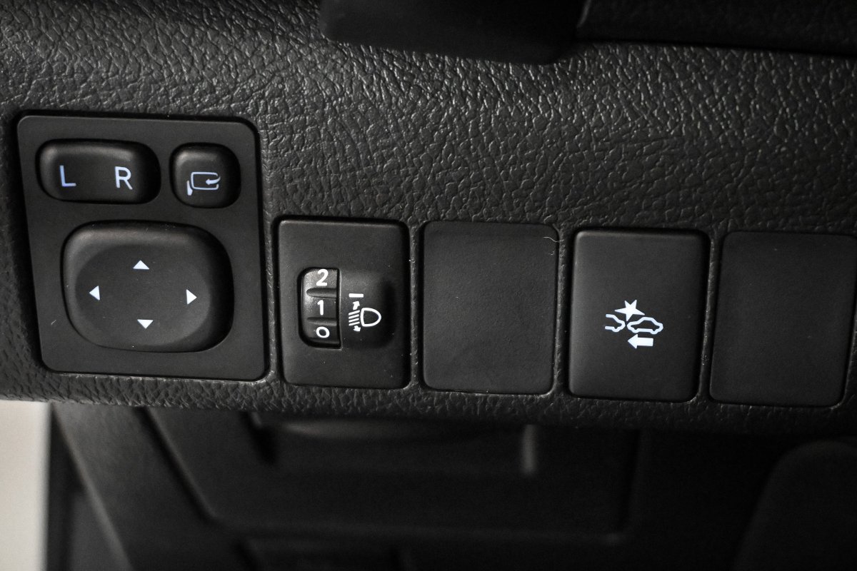 Foto Toyota Auris 28