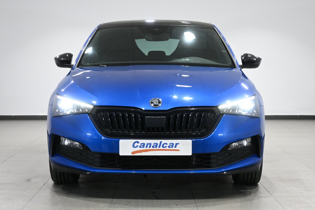 Foto Skoda SCALA 2