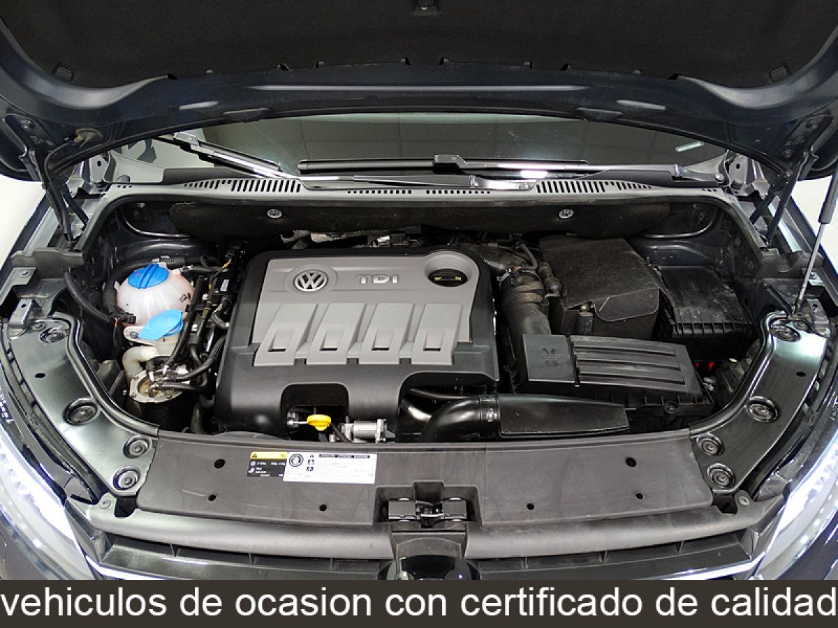 Foto Volkswagen Touran 14