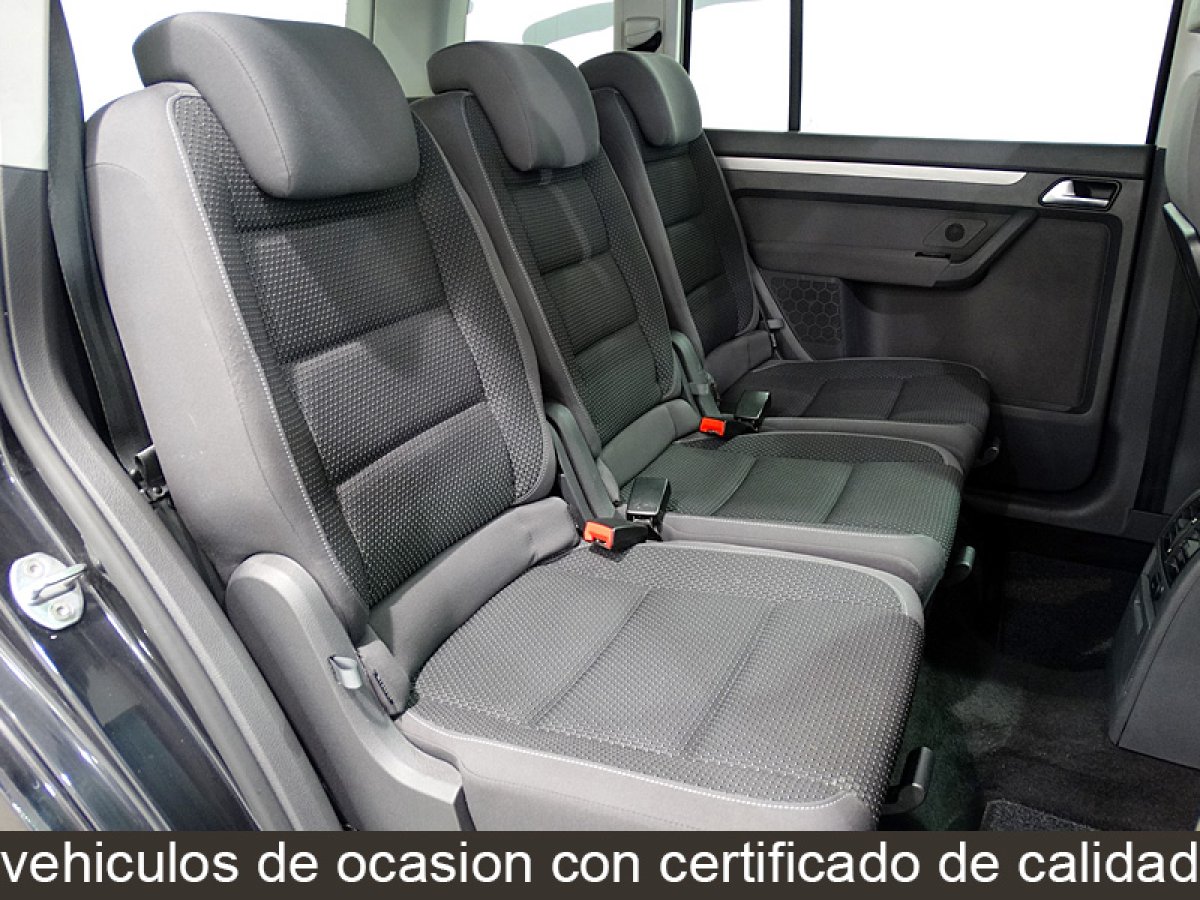 Foto Volkswagen Touran 19