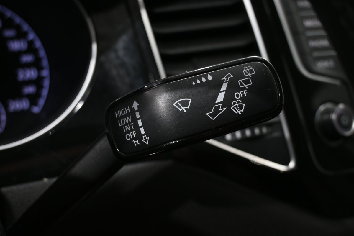Foto Volkswagen Golf 23