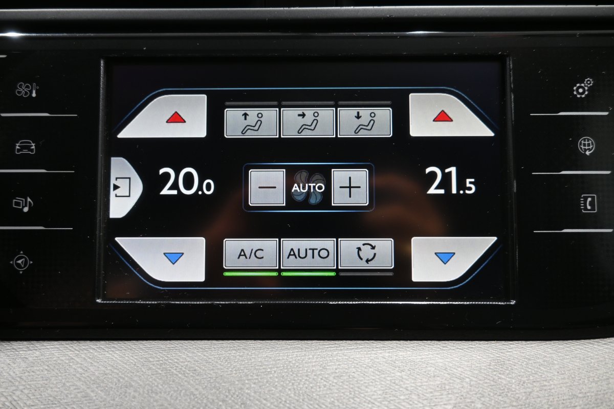 Foto Citroen Grand C4 Picasso 18