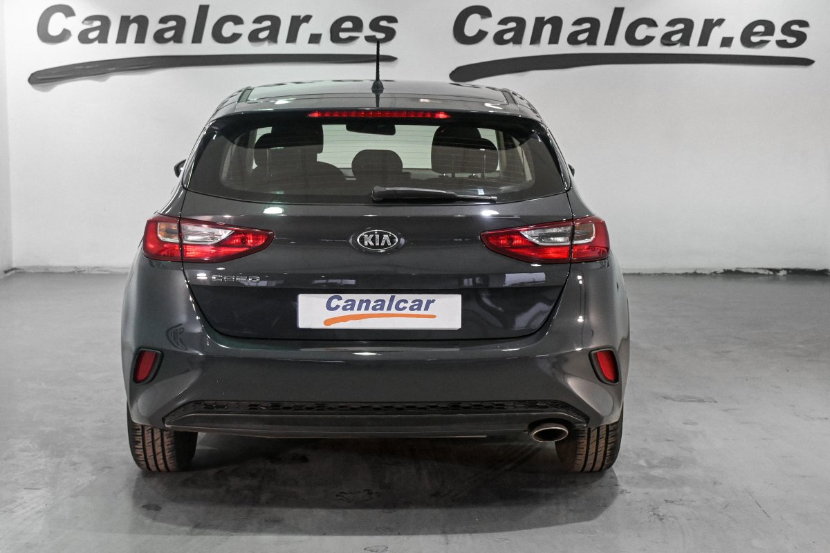 Foto Kia Ceed 6