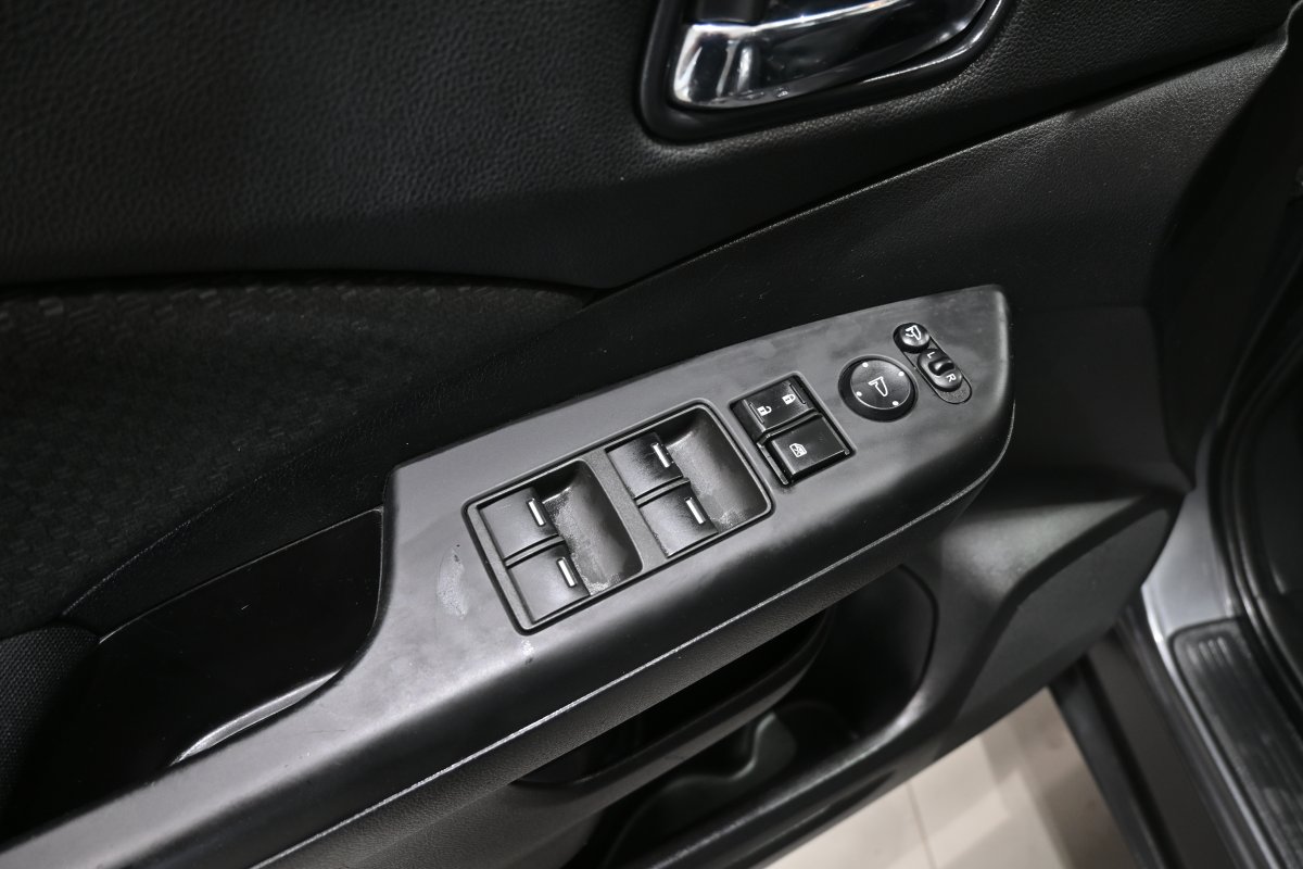 Foto Honda CR-V 28