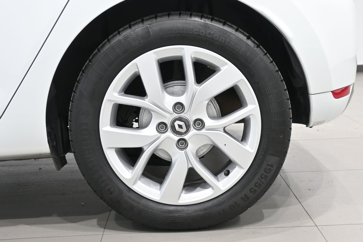 Foto Renault Clio 28