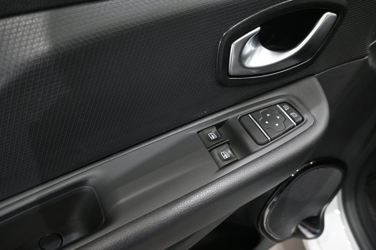 Foto Renault Clio 26