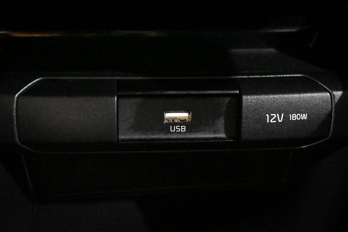 Foto Kia Stonic 26