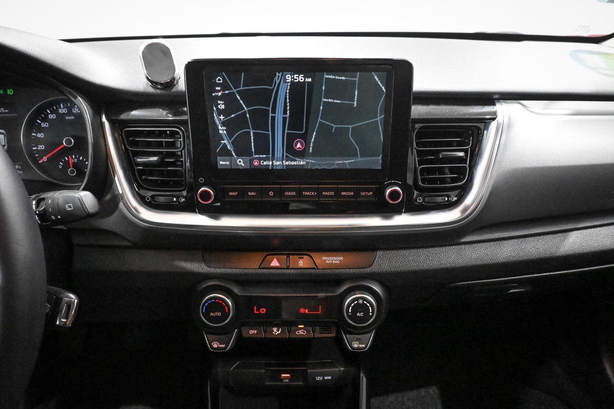 Foto Kia Stonic 17