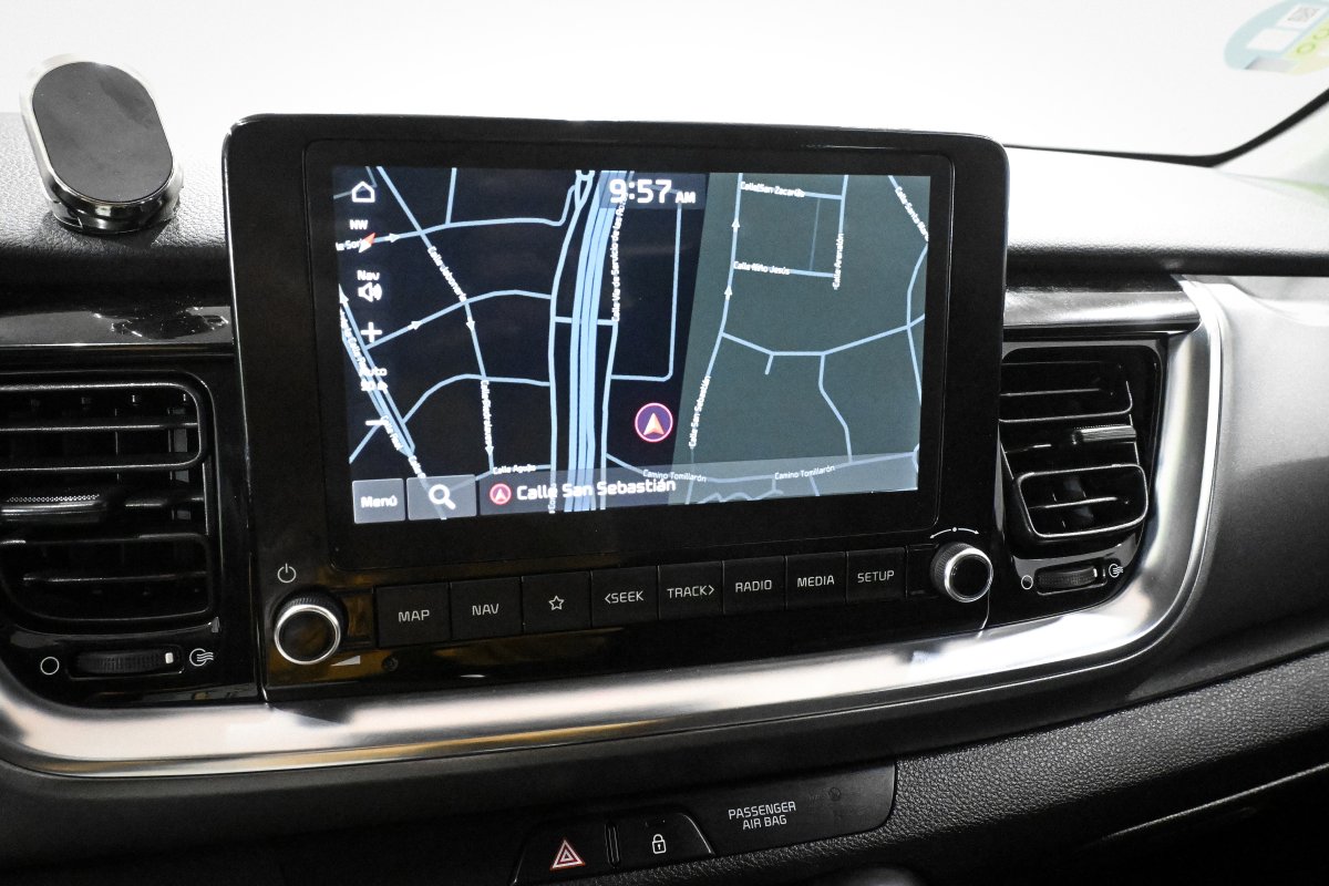 Foto Kia Stonic 12