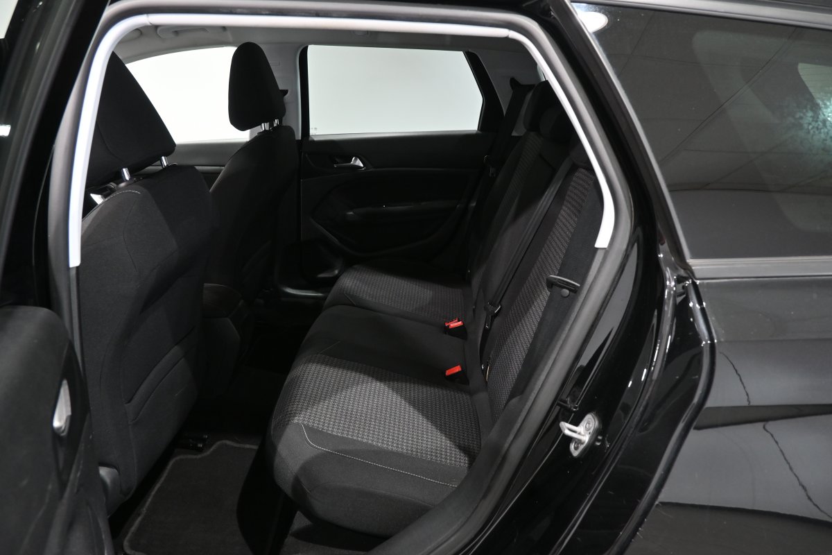 Foto Peugeot 308 SW 11