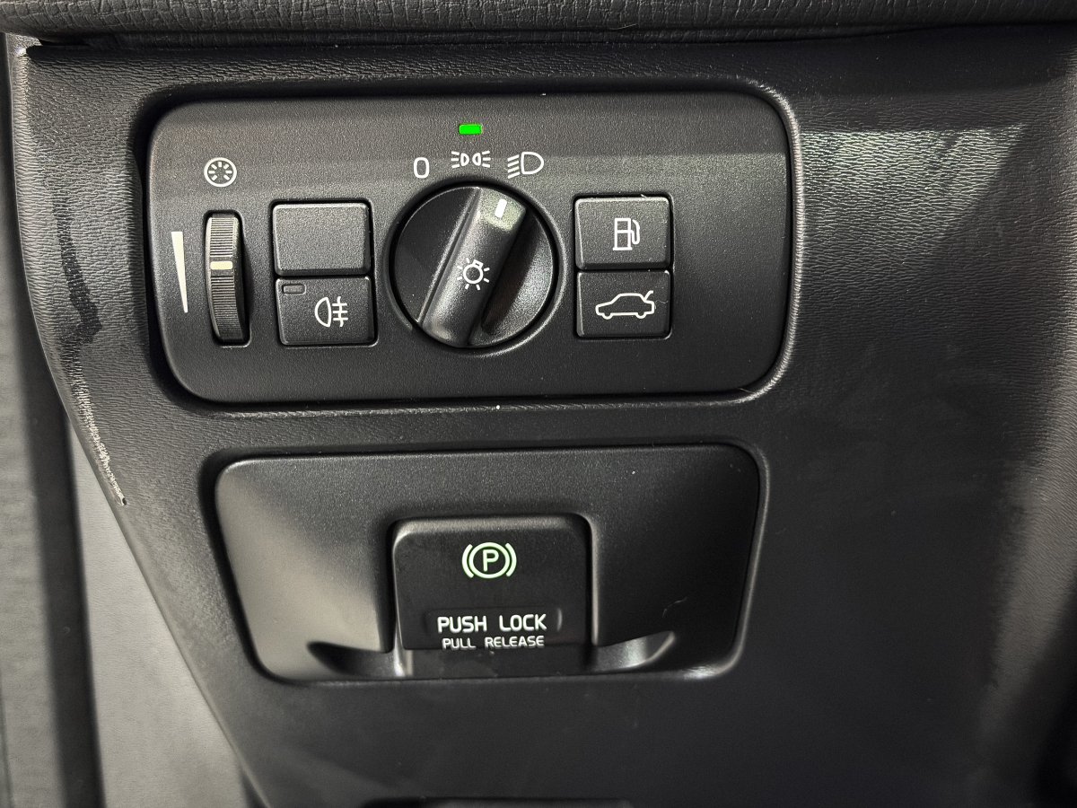 Foto Volvo XC60 24
