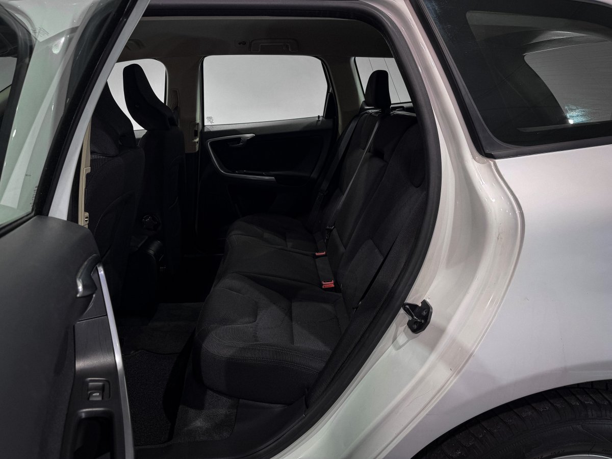 Foto Volvo XC60 11