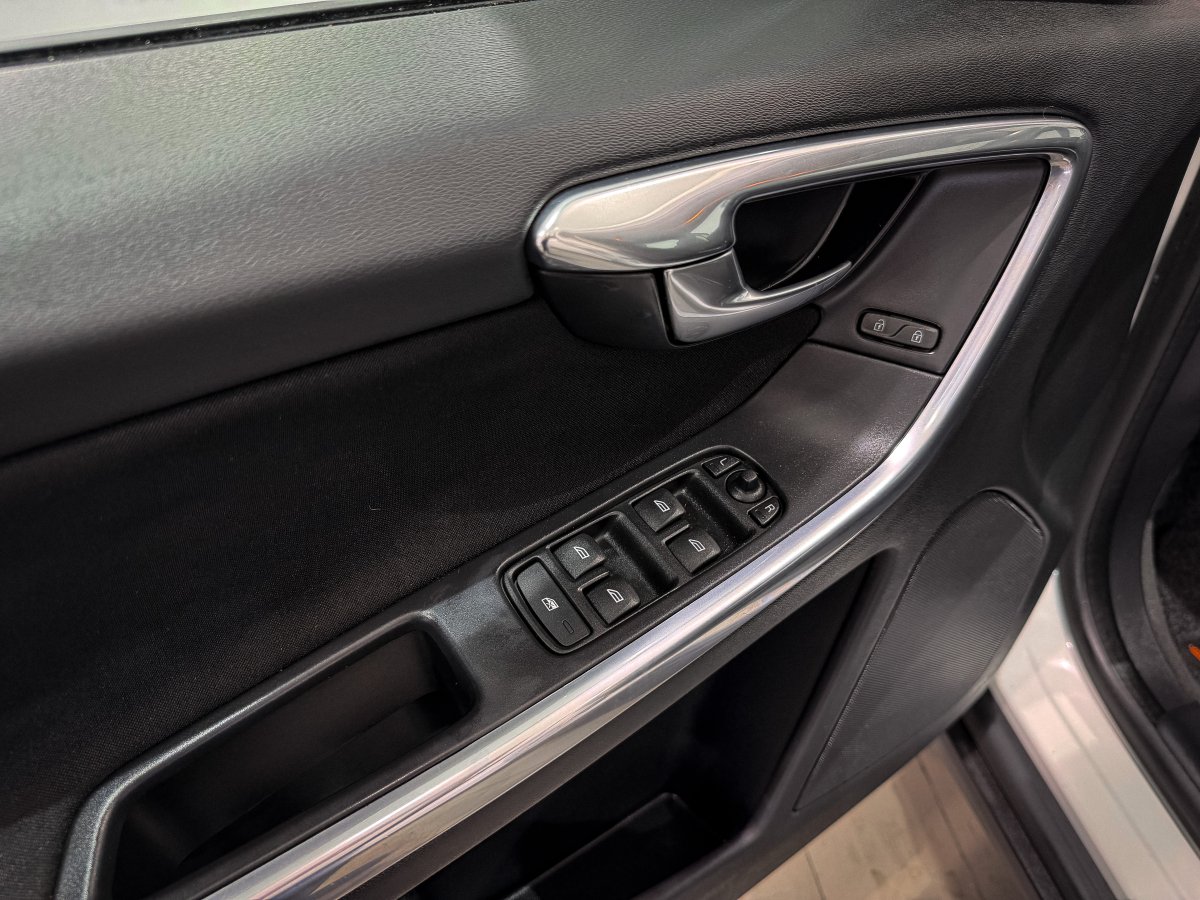 Foto Volvo XC60 25