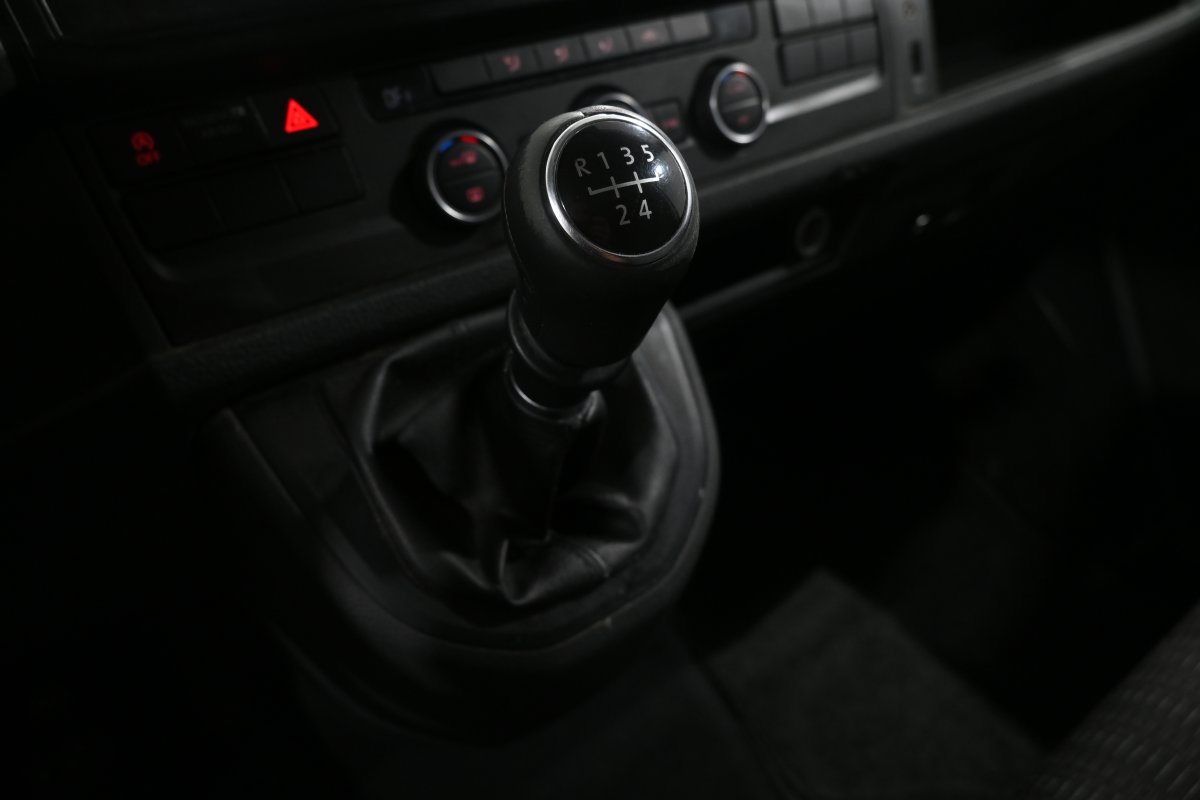 Foto Volkswagen Caravelle 24