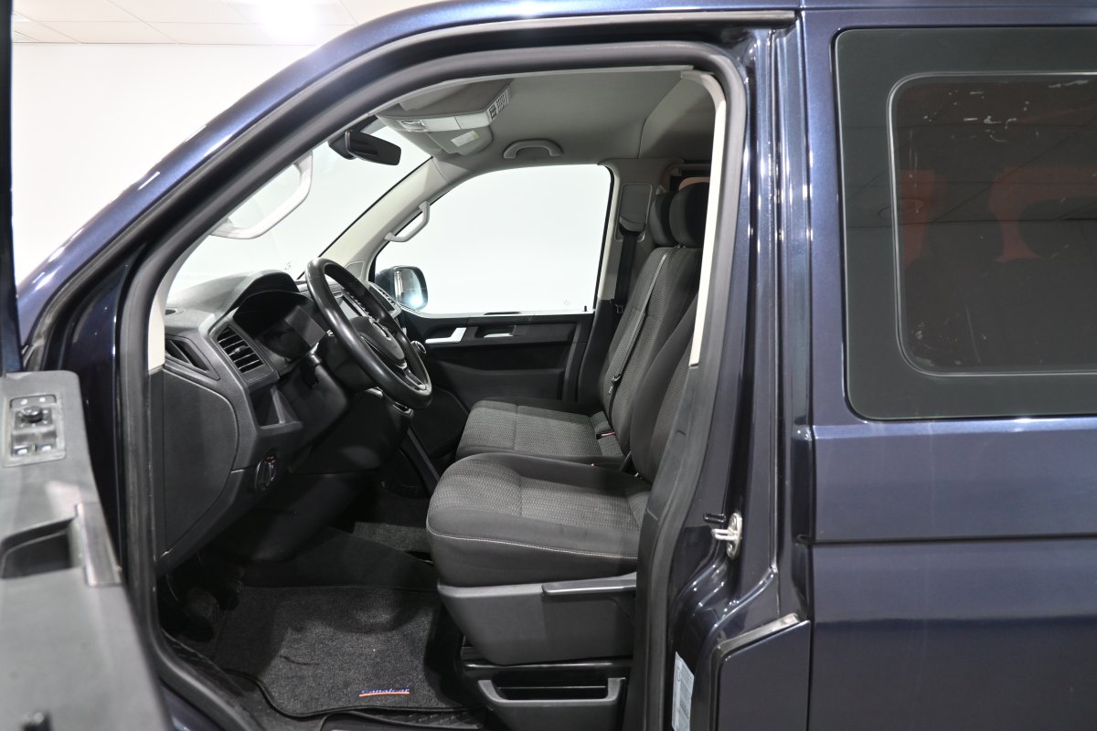 Foto Volkswagen Caravelle 10